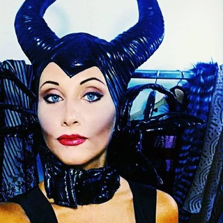 Dietro le acconciature delle modelle protagoniste a "La Notte sarà Regina" più di un mese di lavoro per Irenea e Marcella dei Parrucchieri Gori