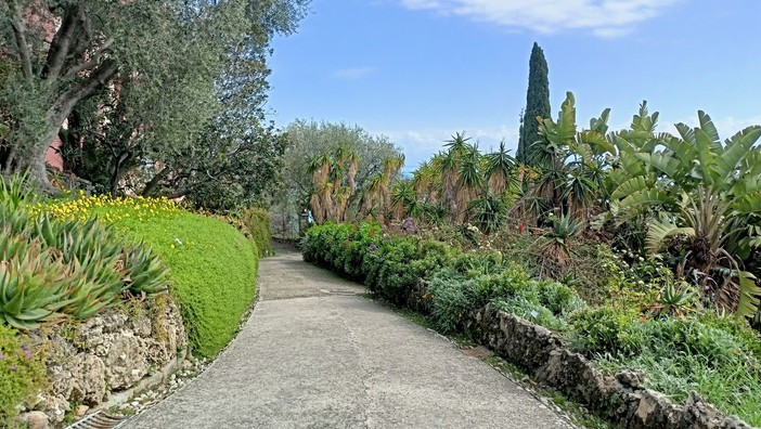 Ventimiglia: ogni mercoledì ai Giardini Hanbury visita guidata all'imbrunire con aperitivo Ventimiglia: ogni mercoledì ai Giardini Hanbury visita guidata all'imbrunire con aperitivo