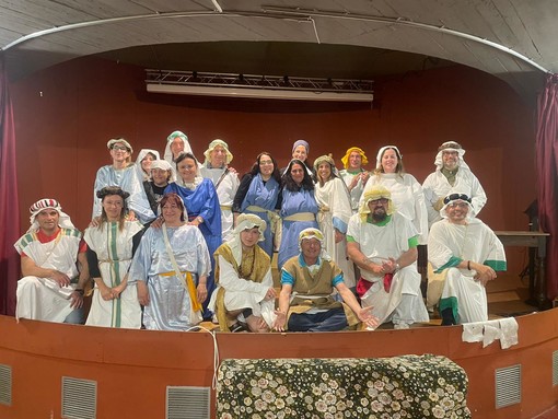 Vallecrosia, giornata della prima confessione: a San Rocco i genitori diventano attori (Foto) Vallecrosia, giornata della prima confessione: a San Rocco i genitori diventano attori (Foto)