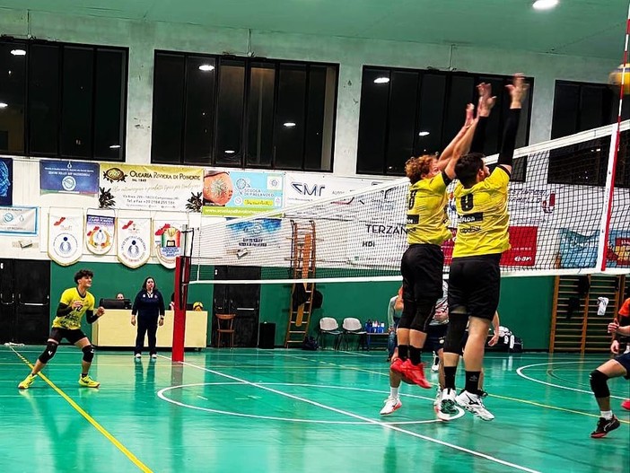 Volley, Serie C maschile. Grafiche Amadeo, passo falso pesante: ko al tie-break contro Santa Sabina Volley, Serie C maschile. Grafiche Amadeo, passo falso pesante: ko al tie-break contro Santa Sabina
