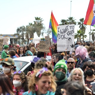 Il Pd aderisce e supporta il 'Sanremo Pride': "Ci riconosciamo in una società inclusiva nella quale le differenze sono un valore" Il Pd aderisce e supporta il 'Sanremo Pride': "Ci riconosciamo in una società inclusiva nella quale le differenze sono un valore"