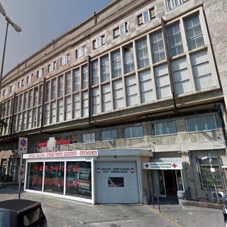 Genova: sospetto caso di meningite batterica, 24enne ricoverato nel reparto di malattie infettive al Galliera Genova: sospetto caso di meningite batterica, 24enne ricoverato nel reparto di malattie infettive al Galliera