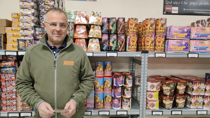 Dove puoi acquistare in sicurezza i fuochi d'artificio per Capodanno? Dove puoi acquistare in sicurezza i fuochi d'artificio per Capodanno?