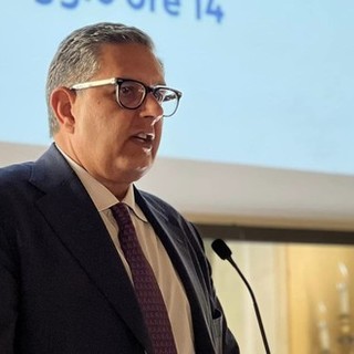 Corruzione, in corso l’interrogatorio di Toti nella caserma della Finanza in porto Corruzione, in corso l’interrogatorio di Toti nella caserma della Finanza in porto