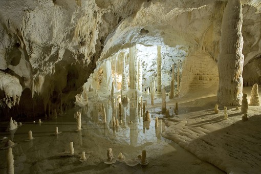 Le favolose Grotte di Frasassi a Casa Sanremo Le favolose Grotte di Frasassi a Casa Sanremo