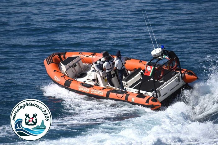 Guardia Costiera, al via "Mare e Laghi Sicuri 2026": pattugliamenti, controlli e oltre 3.000 uomini per un'estate in sicurezza Guardia Costiera, al via "Mare e Laghi Sicuri 2026": pattugliamenti, controlli e oltre 3.000 uomini per un'estate in sicurezza