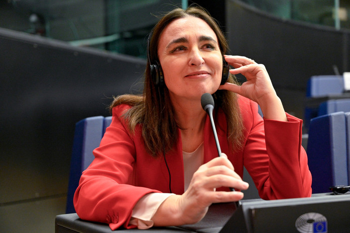 Onorevole Gancia, Lega: “Virus Cina. Risoluzione a Parlamento Europeo per esortare OMS a dichiarare emergenza sanitaria internazionale per risorse straordinarie" Onorevole Gancia, Lega: “Virus Cina. Risoluzione a Parlamento Europeo per esortare OMS a dichiarare emergenza sanitaria internazionale per risorse straordinarie"
