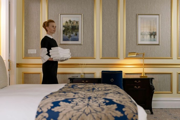 Governante d’albergo, regista invisibile dell’ospitalità