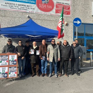 Referendum del 22 e 23 marzo, gazebo informativo di Forza Italia a Camporosso: "Momento di ascolto e dialogo" (Foto)