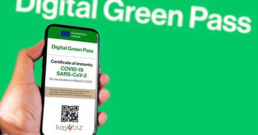 Da oggi scatta l'era del 'Green pass': ecco dove servirà. Confermato l'obbligo per il personale scolastico