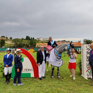 Equitazione: a Massimo Tonali il Gran Premio di salto ad ostacoli al campo del Solaro a Sanremo Equitazione: a Massimo Tonali il Gran Premio di salto ad ostacoli al campo del Solaro a Sanremo