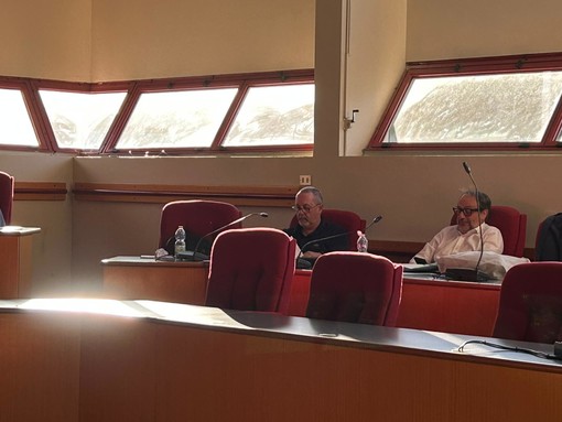 Taggia, in arrivo 9 nuovi parcometri: dubbi dell’opposizione sulle stime di incasso Taggia, in arrivo 9 nuovi parcometri: dubbi dell’opposizione sulle stime di incasso