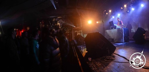 Imperia: gennaio solidale a "La Talpa e l'Orologio" che inizia con una serata Brixton per il Brixton