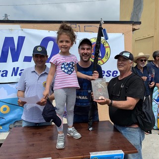 Imperia: la piccola Ginevra Duke si aggiudica l'edizione 2019 della gara di pesca dei 'Pierini' (foto)
