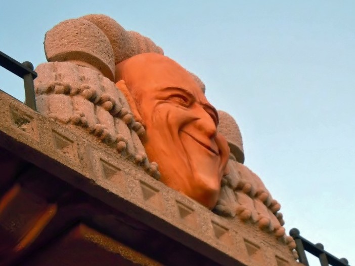 Villa Grock: alla corte del Re dei Clown, Charles Adrien Wettach nell'analisi di Alberto Berruti