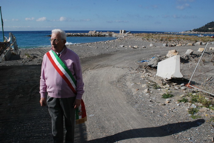 Ospedaletti: Baia Verde, l'opposizione vuole presenziare agli incontri prima del consiglio comunale Ospedaletti: Baia Verde, l'opposizione vuole presenziare agli incontri prima del consiglio comunale