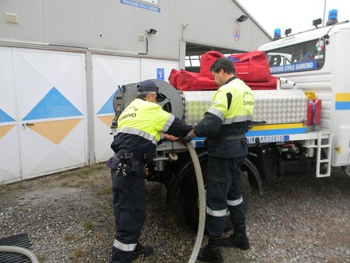 Sanremo: giornata formativa della Protezione Civile sulle alture della città, diverse squadre di volontari coinvolte Sanremo: giornata formativa della Protezione Civile sulle alture della città, diverse squadre di volontari coinvolte