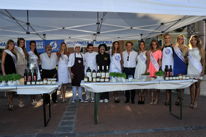 Imperia: domani a Borgo Marina, la seconda edizione della gara del pesto con le Miss