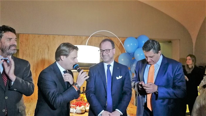 Imperia: bagno di folla per il neo-eletto in parlamento Giorgio Mulè (Forza Italia) "Grande responsabilità, sarò 'imperiese' 24 ore al giorno" (Foto e Video)