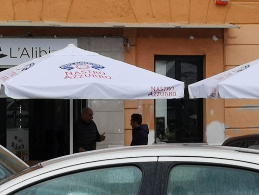 Calcio. Cessione ASD Imperia, incontro tra Fabrizio Gramondo e Roberto Iannolo (FOTO NOTIZIA) Calcio. Cessione ASD Imperia, incontro tra Fabrizio Gramondo e Roberto Iannolo (FOTO NOTIZIA)