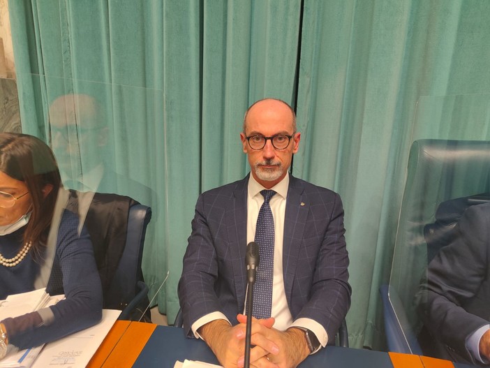 Imperia: demolizione ciminiera centrale ex Ferriere, Fossati: "Basta polemiche, non è una scelta politica. É pericolante, a rischio la sicurezza pubblica"