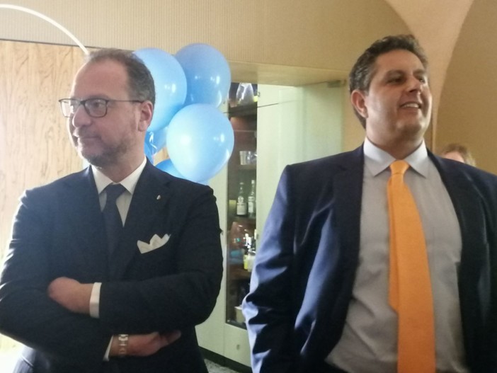 Forza Italia: Toti al vetriolo contro Mulè: "Nel nuovo movimento mai più paracadutati come te"