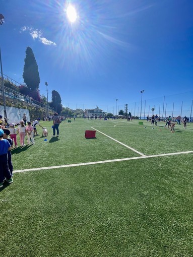 "Giornata di giochi ludici motori" per i bambini dell'IC Sanremo Levante "Giornata di giochi ludici motori" per i bambini dell'IC Sanremo Levante
