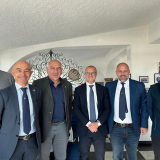 Visita istituzionale a Sanremo del Presidente della Federazione Canottaggio Giuseppe Abbagnale, anche componente del CONI nazionale Visita istituzionale a Sanremo del Presidente della Federazione Canottaggio Giuseppe Abbagnale, anche componente del CONI nazionale