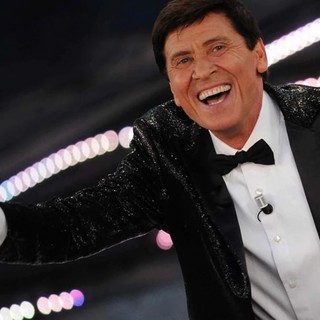 Festival di Sanremo 2022, Morandi resta in gara: "Ha un tutore alla mano, mero errore tecnico"