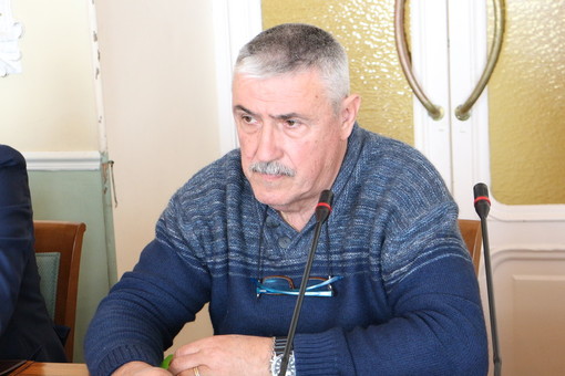 Il Sindaco di Diano Marina Chiappori ieri in viaggio sull'autostrada "Vieni in Liguria e ci metterai una vita"