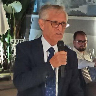 Imperia: sabato prossimo, inaugurazione della personale di pittura di Giuseppe Criscuolo ‘Oltre il presente, la magica luce della speranza’