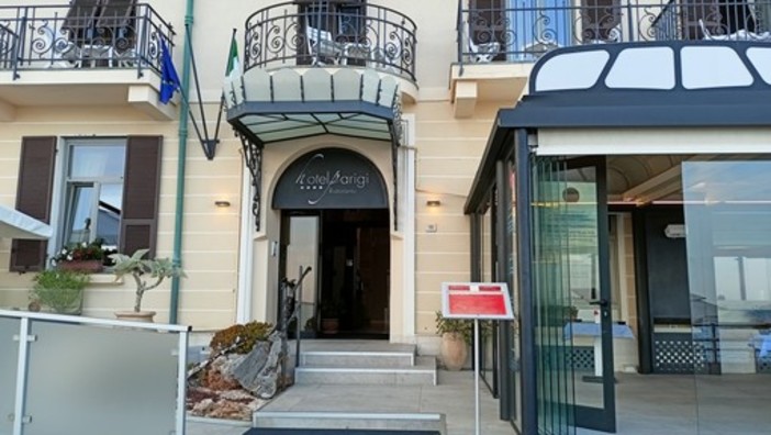 Bordighera, “I sigari vengono a cena”: degustazione organolettica all'hotel Parigi