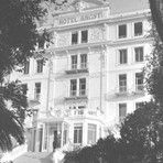 "Storie sulle ville e gli alberghi di Bordighera", l'ex chiesa Anglicana ospita una conferenza sull'epoca d'oro della città (Foto)