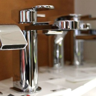 Per Hydros di Vallecrosia un continuo rinnovo espositivo, per il cliente il miglior prodotto al miglior prezzo: ecco le proposte arredo bagno Per Hydros di Vallecrosia un continuo rinnovo espositivo, per il cliente il miglior prodotto al miglior prezzo: ecco le proposte arredo bagno