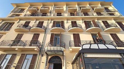 Prestigioso Hotel di Bordighera cerca Cuoco Capo Partita e Chef de Rang, compenso e qualità della vita di livello assoluto