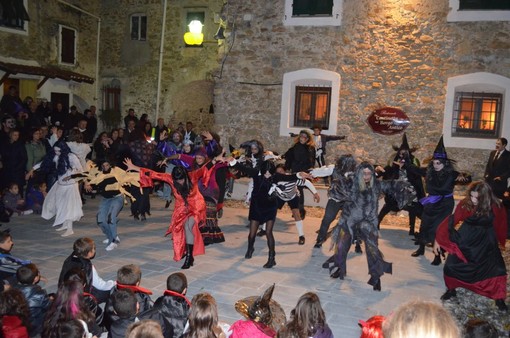 Vallecrosia: successo per la prima edizione 'Halloween Sotto le Stelle', il resoconto e le foto