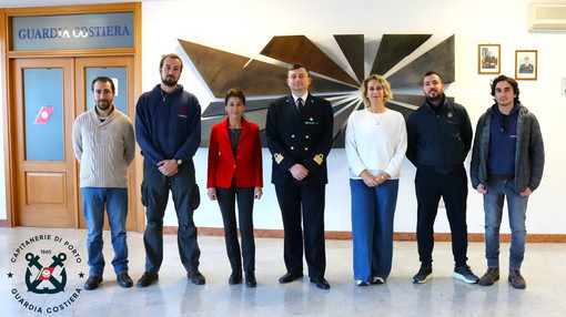 Partnership tra la Guardia Costiera, Tethys e Transmare a favore della conservazione dell’ambiente marino Partnership tra la Guardia Costiera, Tethys e Transmare a favore della conservazione dell’ambiente marino