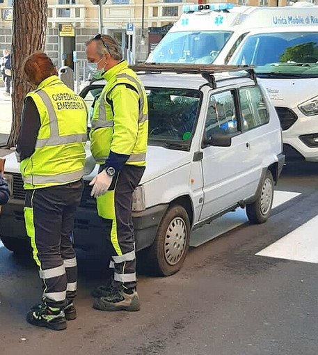 Sanremo: investimento di un pedone in via Nino Bixio, lievi ferite per una donna (Foto)