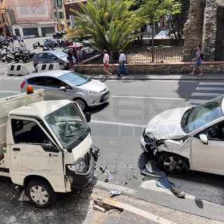 Sanremo: auto provoca incidente e muore netturbino, Sangiovanni (CGIL) "Tragedia assurda" Sanremo: auto provoca incidente e muore netturbino, Sangiovanni (CGIL) "Tragedia assurda"