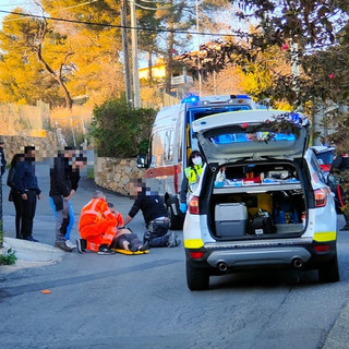 Imperia, tampona un’auto e accusa un malore: 60enne al pronto soccorso in codice rosso