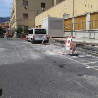 Ventimiglia: nonostante il parere contrario di Ferrovie dello Stato, installato in stazione l'infopoint per i migranti, Nesci “Sarà attivo già nei prossimi giorni” Ventimiglia: nonostante il parere contrario di Ferrovie dello Stato, installato in stazione l'infopoint per i migranti, Nesci “Sarà attivo già nei prossimi giorni”