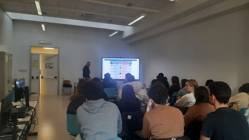 Sanremo: lezione di marketing per gli studenti dell’Istituto Tecnico per il Turismo Sanremo: lezione di marketing per gli studenti dell’Istituto Tecnico per il Turismo