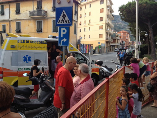 Le foto dell'incidente inviate da un lettore