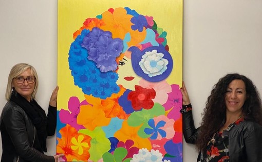 L’assessore Silviana Ormea con l’artista Houda Bakkali