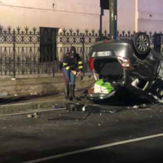 Bordighera, si ribaltò con l’auto in via Arziglia: il giudice accorda la messa alla prova alla Caritas per un giovane monegasco