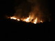 Ventimiglia: incendio di sterpaglie verso il confine, intervento nella notte dei Vigili del Fuoco