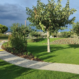 Imperia, restyling del parco urbano, il Comune investe quasi 300 mila euro: prevista la videosorveglianza e un'area cani attrezzata