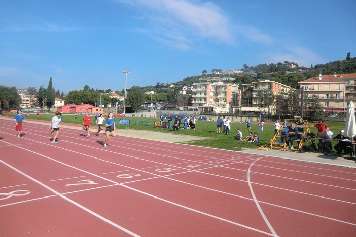 Il più veloce, più forte, più resistente delle Medie di Imperia al Prino Il più veloce, più forte, più resistente delle Medie di Imperia al Prino