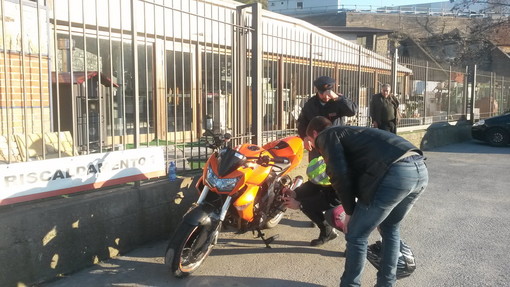 Pontedassio: scontro tra moto e furgone. Un ferito trasportato all'ospedale di Imperia