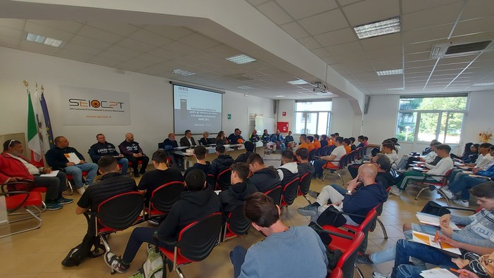 Sei cpt Imperia, domani convegno conclusivo del 'Liguria Ponente Tour 2025', progetto per promuovere la cultura della Sicurezza sul Lavoro tra i giovani Sei cpt Imperia, domani convegno conclusivo del 'Liguria Ponente Tour 2025', progetto per promuovere la cultura della Sicurezza sul Lavoro tra i giovani